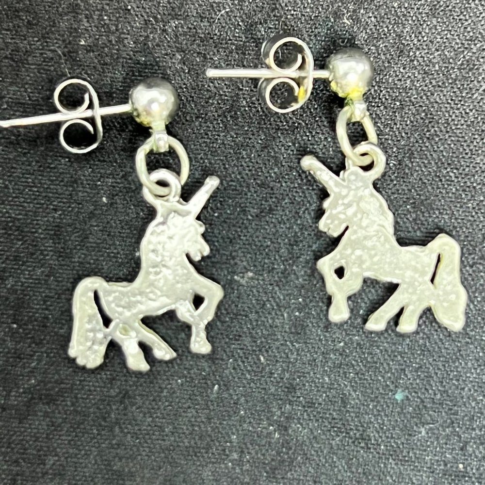 Vintage Silver Tone Faux Mosaic Turquois Unicorn Pierced Earrings (3780) - Picture 3 of 6
